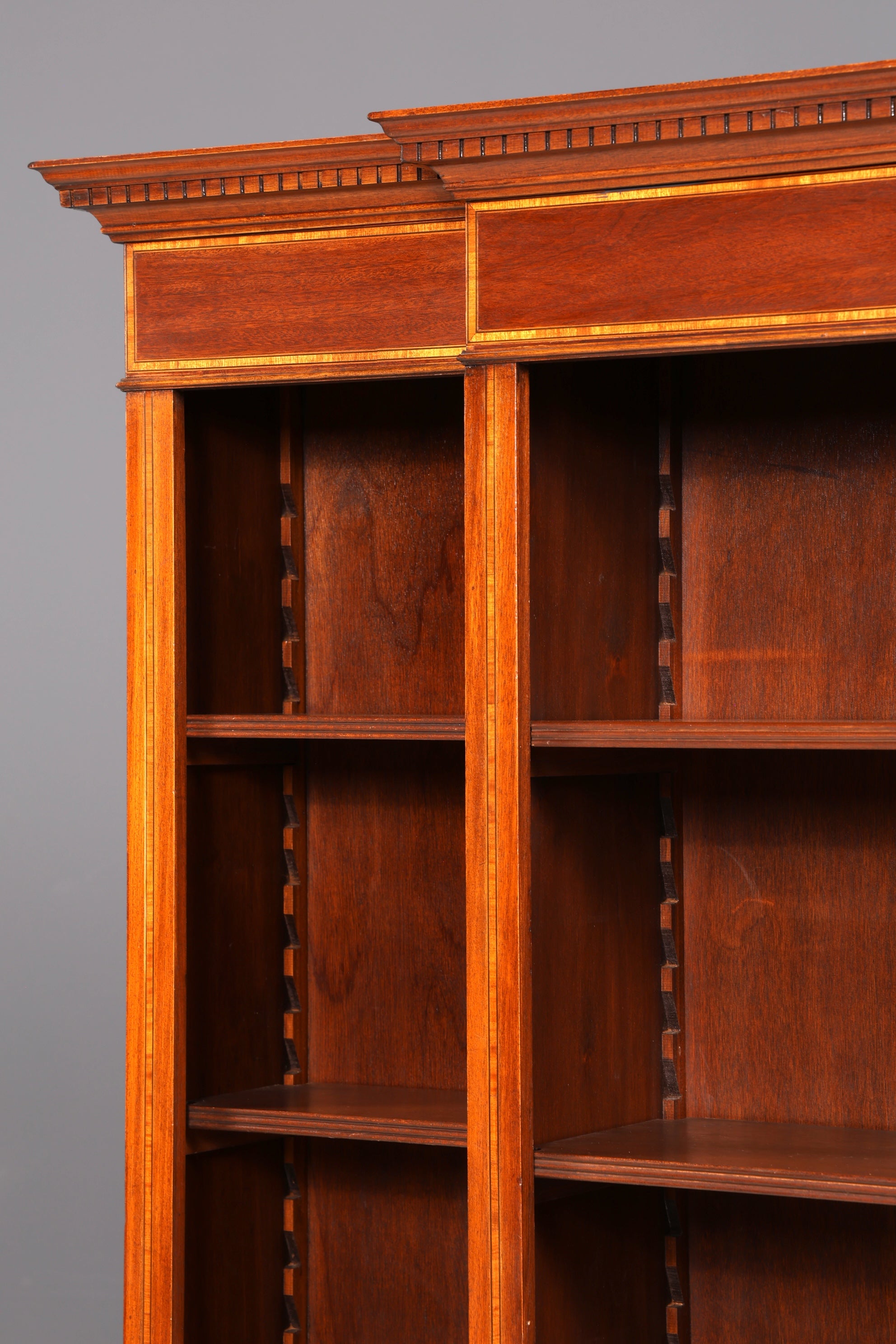 Traumhaftes Englisches XXL Bücherregal Antik Regal Bookshelf Buchablage 60s