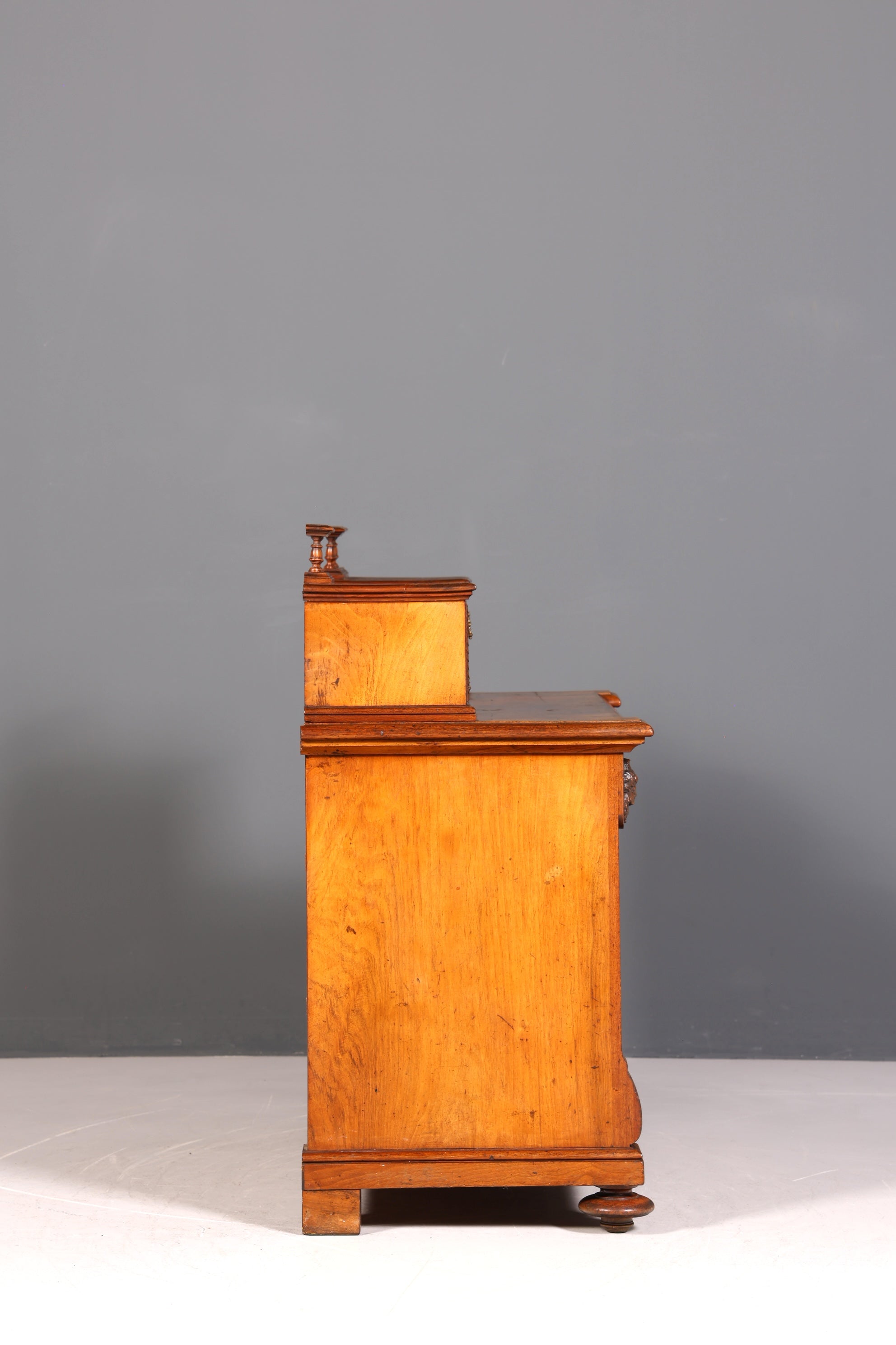 Edle Gründerzeit Kommode Louis Philippe Nussbaum Schubladen Kommode Sideboard um 1880