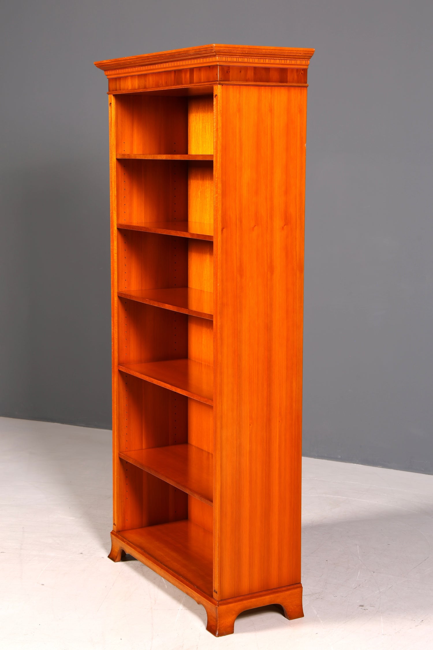 Wunderschönes Englisches Bücherregal Eibe Antik 60s Regal Bookshelf Buchablage