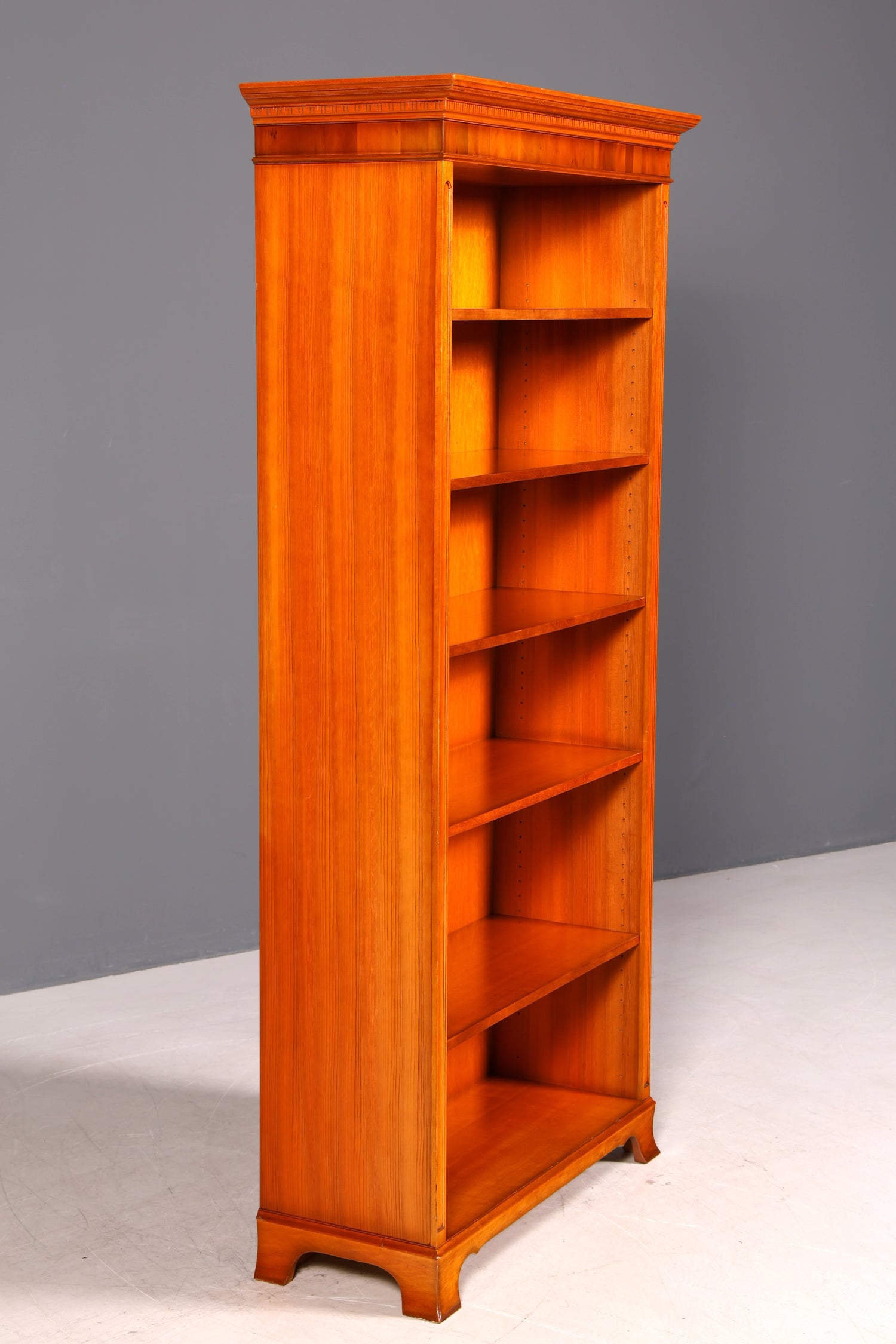 Wunderschönes Englisches Bücherregal Eibe Antik 60s Regal Bookshelf Buchablage