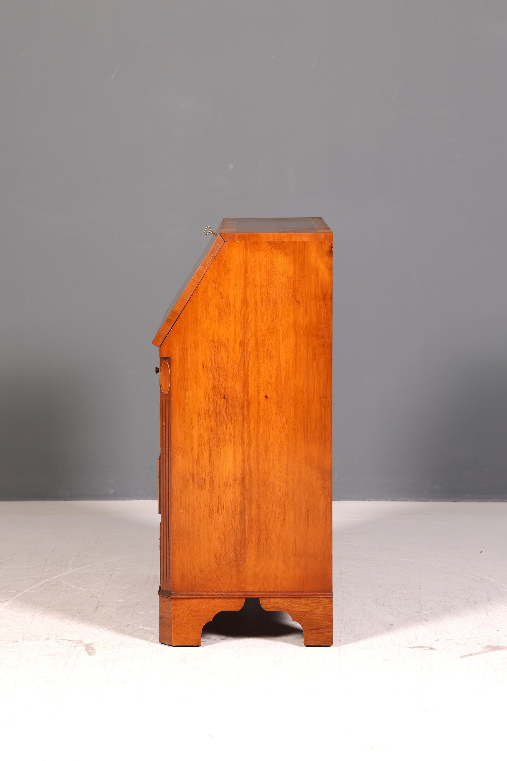 Wunderschöner Englischer Sekretär Eibe Schreibkommode Echt Lederauflage Antik Stil Kommode UK Schreibtisch Vintage