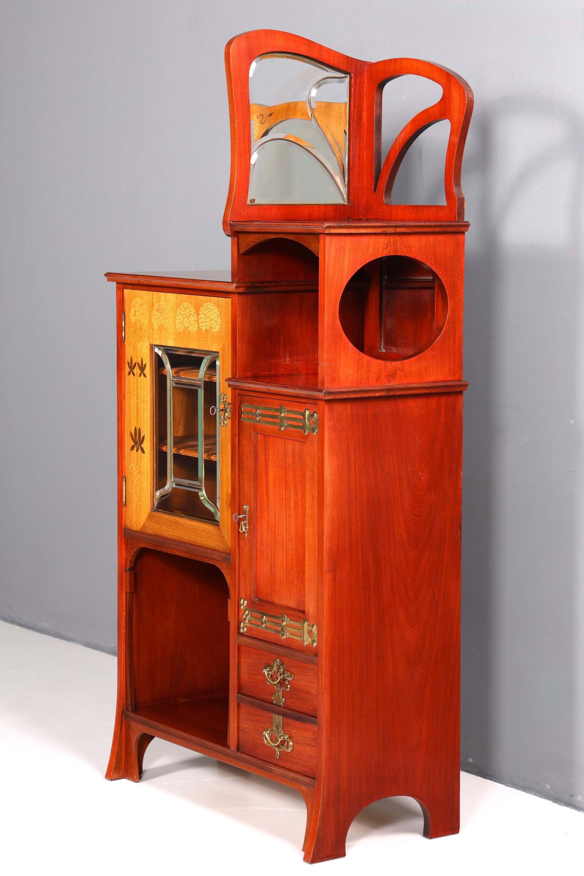 Filigraner Jugendstil Schrank um 1910 echt Holz Vertiko Vitrine Antik Regal Glasvitrine