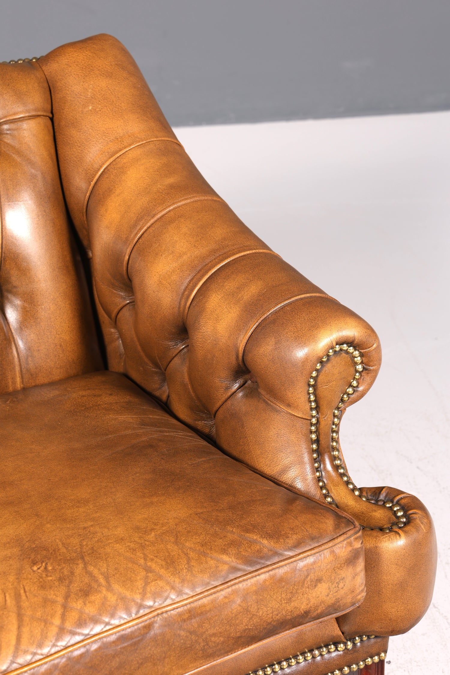 Wunderschönes seltenes Original Chesterfield Sofa 2-Sitzer Couch England Polstersofa