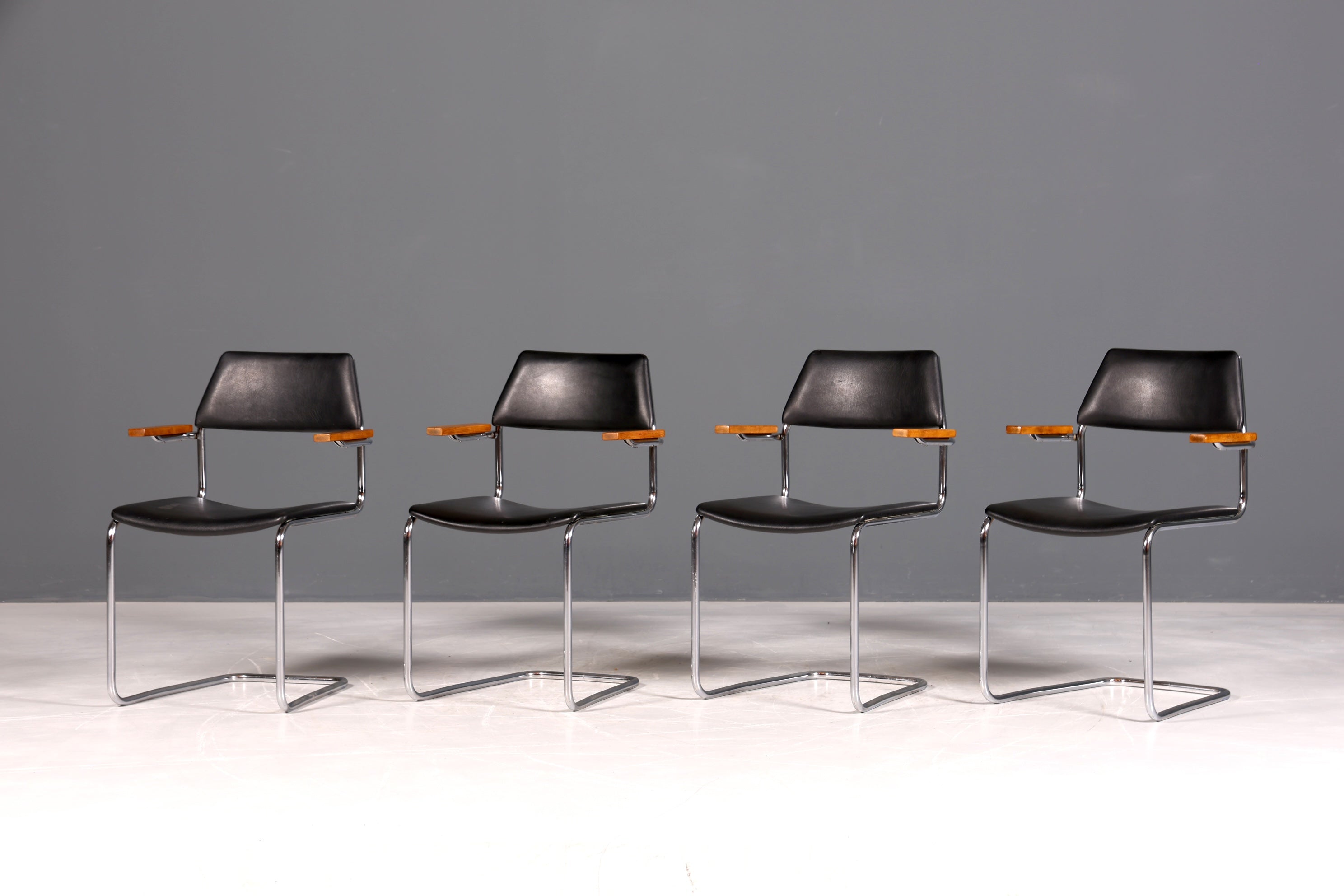 F957 Finish cm 4x Schlichte Mid Century Stühle Retro Stuhlset Danish Design Küchenstühle Esszimmer Stühle