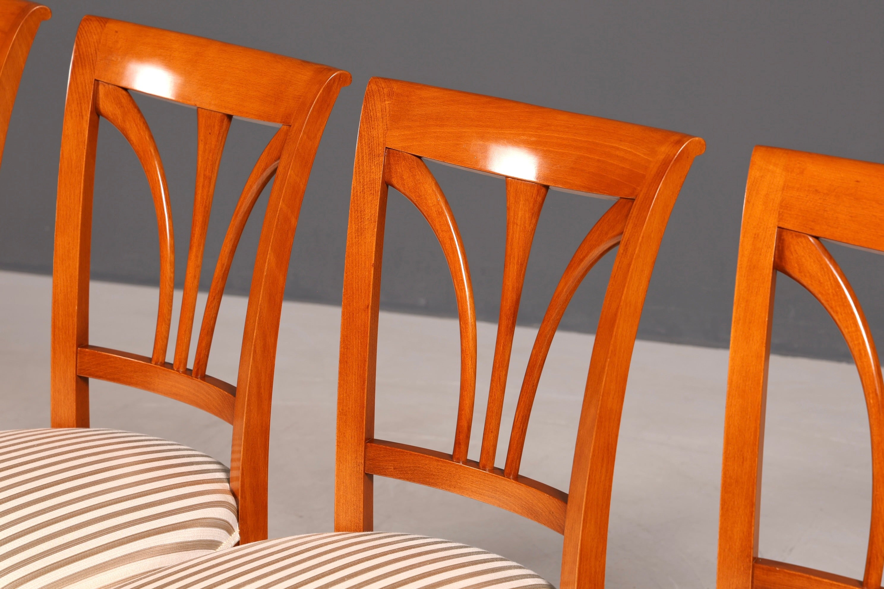 G625 Finish SELVA 4x Edle Englische Stühle Englisch Dining Chairs Antik 60er Jahre Küchenstühle Stuhlset (Kopie)