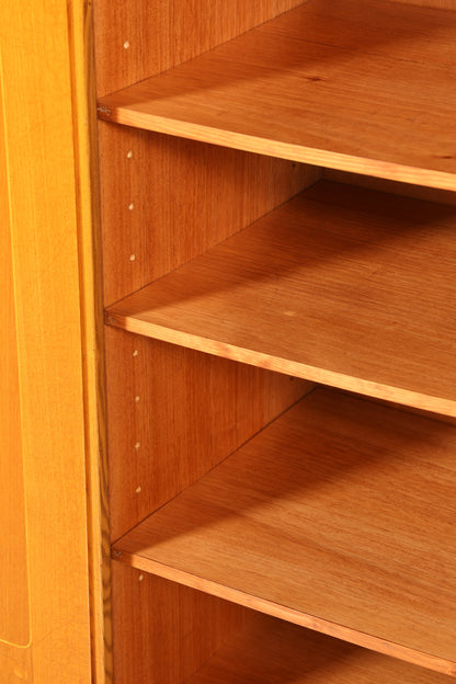 Bilder austauschen Beschreibung nochmal achten Wunderschöner Mid Century Schrank 60er Jahre Wäscheschrank Aktenschrank Kommode (Kopie)