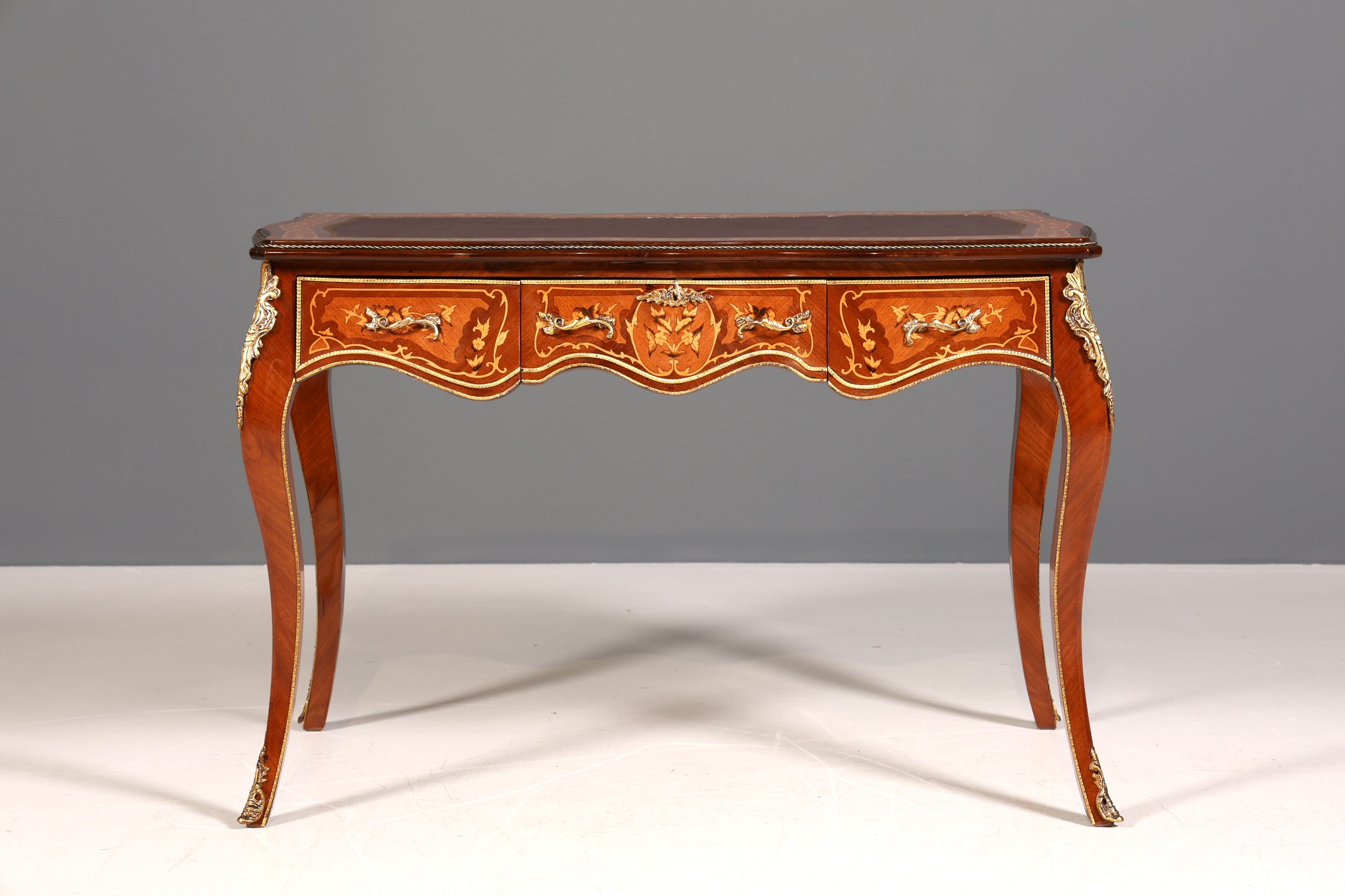 Traumhafter Louis XV Stil Schreibtisch French Desk Antik Stil Bürotisch