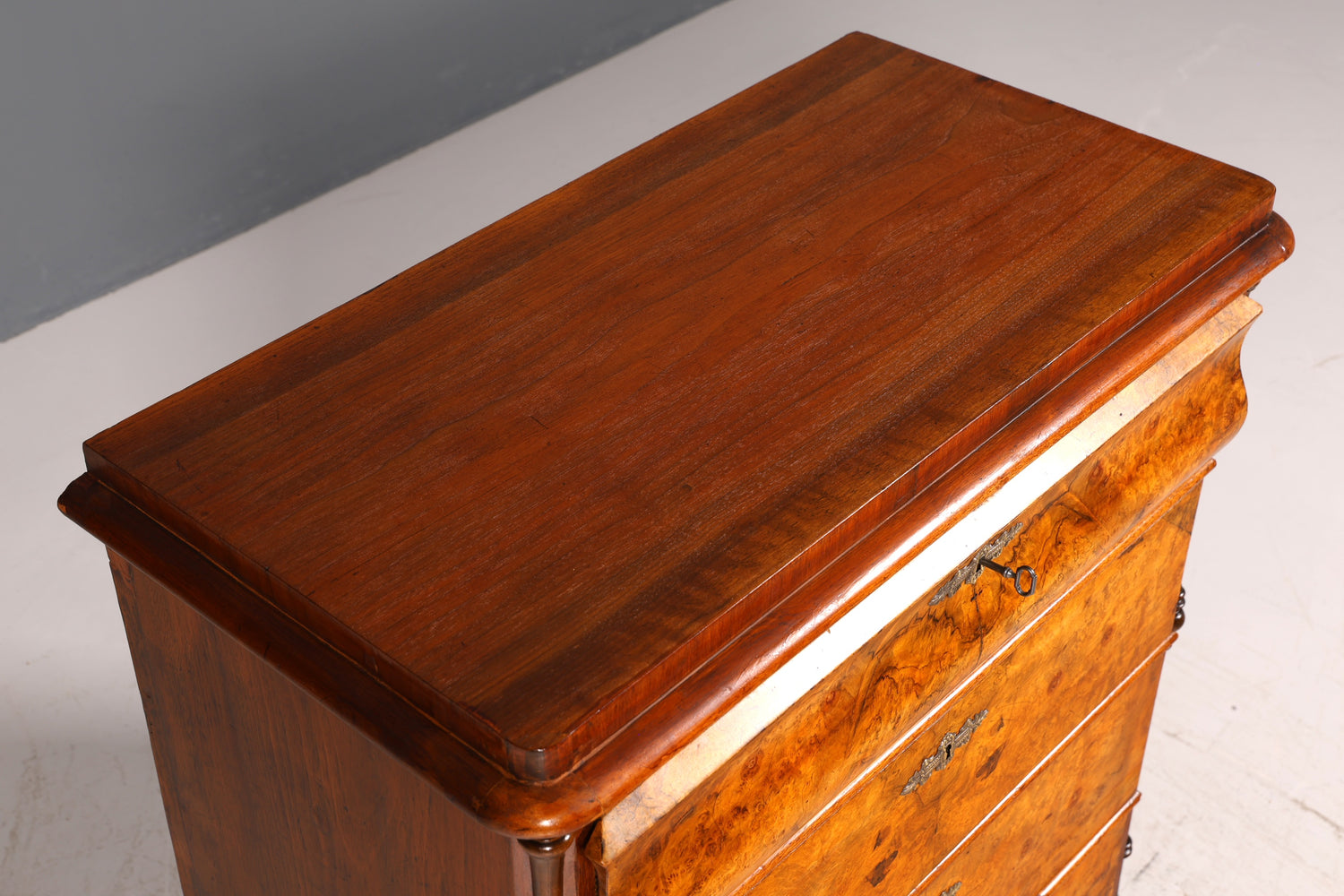 Stilvolle Louis Philippe Kommode Biedermeier Schubladen Kommode Antik Wäschekommode