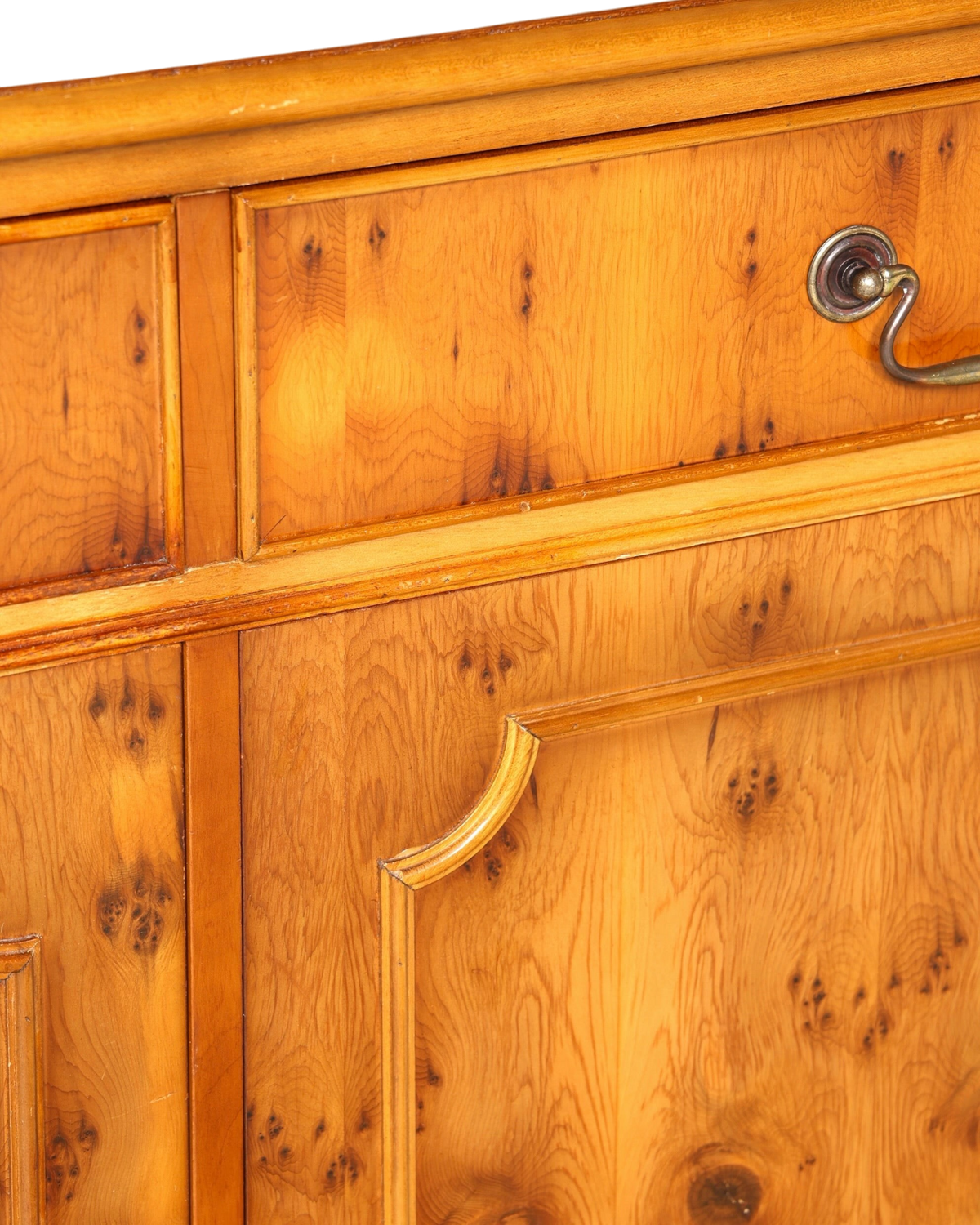 Wunderschönes Englisches Sideboard Schrank Antik 60s Buffetschrank Kommode
