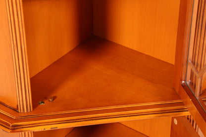 Wunderschöne Englische Eckvitrine Antik 60s echt Holz Eibe Schrank Eckschrank Glasvitrine Vitrine