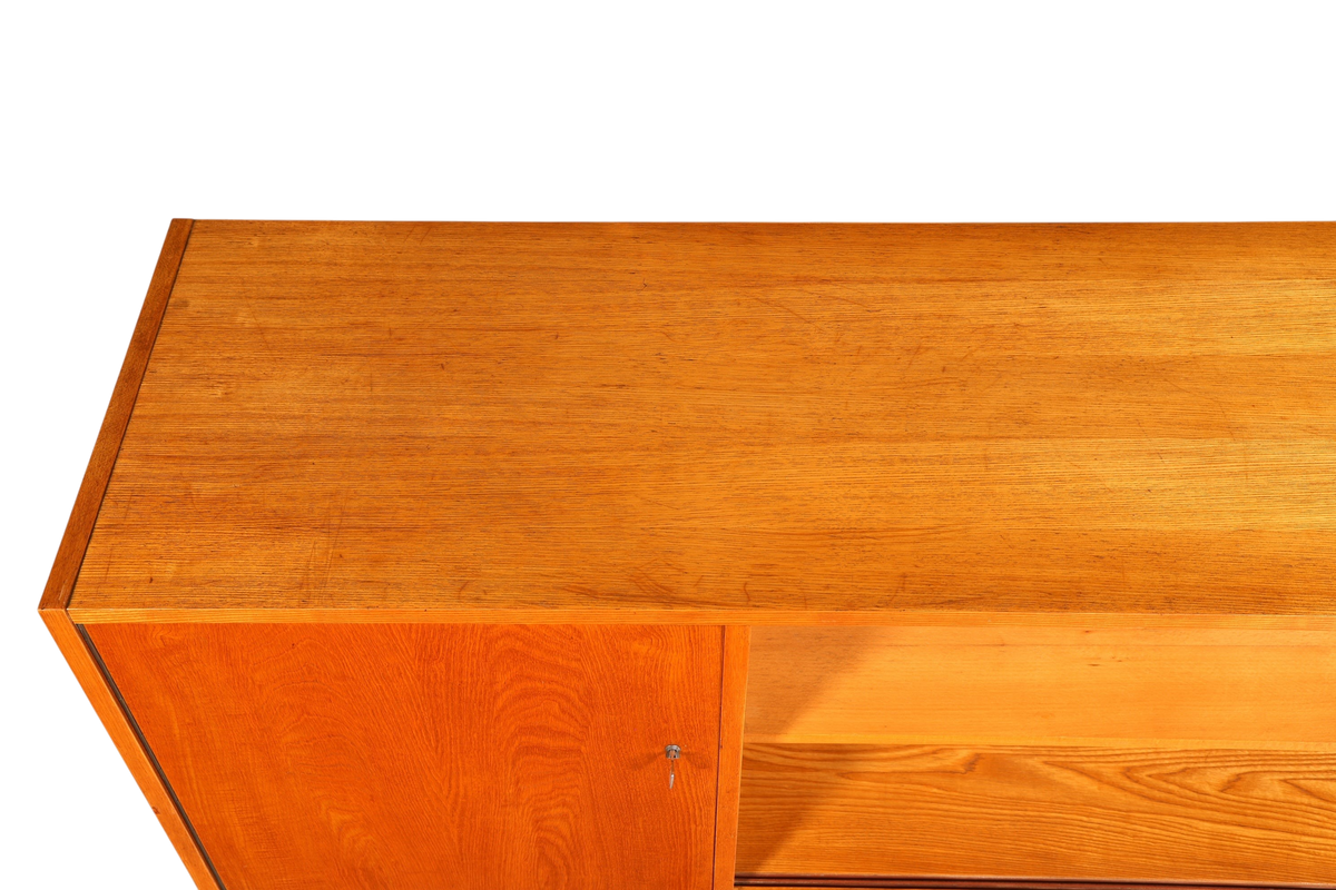 Wunderschönes Hellerau Sideboard Mid Century Regal Retro Bücherregal Schrank
