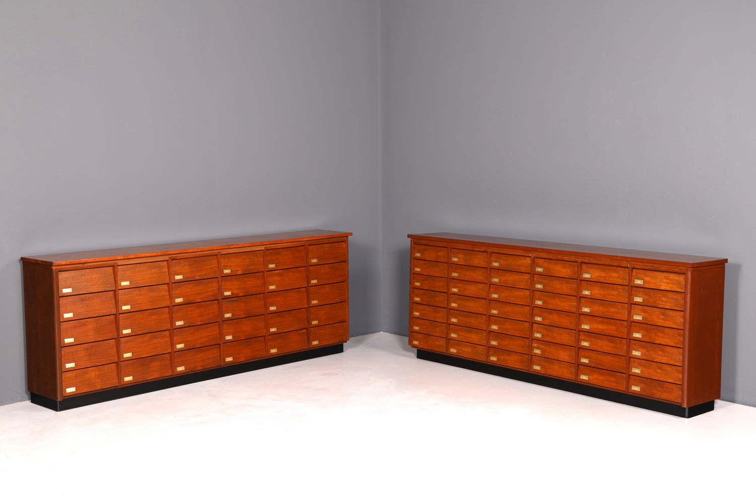 G113 Finish Wunderschöne Mid Century Kommode Vintage Bauhaus Apotheker Schrank Retro Schubladenkommode