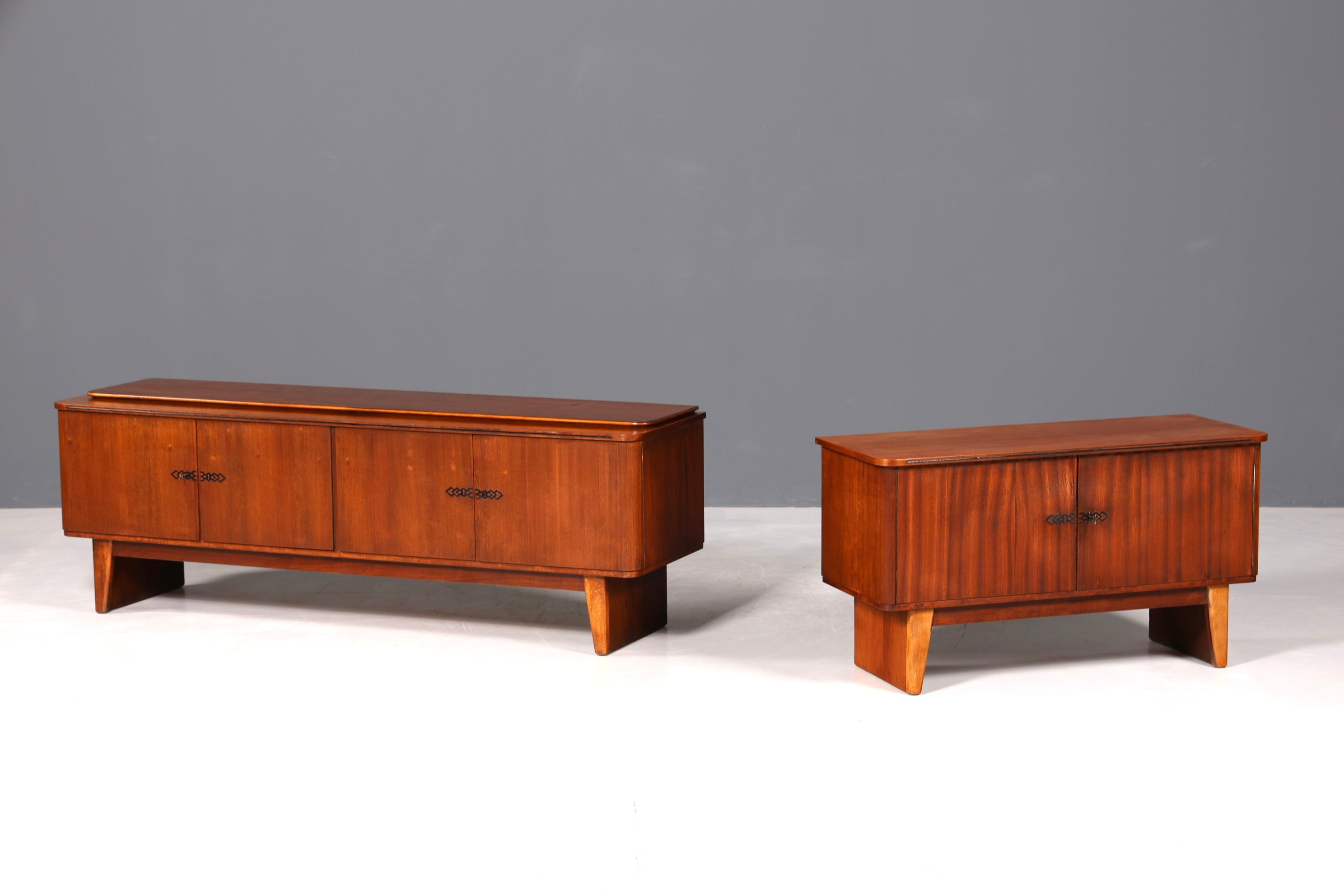 Schlichtes Mid Century Sideboard Vintage TV Kommode 60s Schrank Retro Longboard