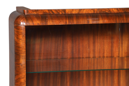 Edle Art Deco Vitrine Nussbaum Vitrine massiv Holz Antik Schrank Regal Vitrinenschrank