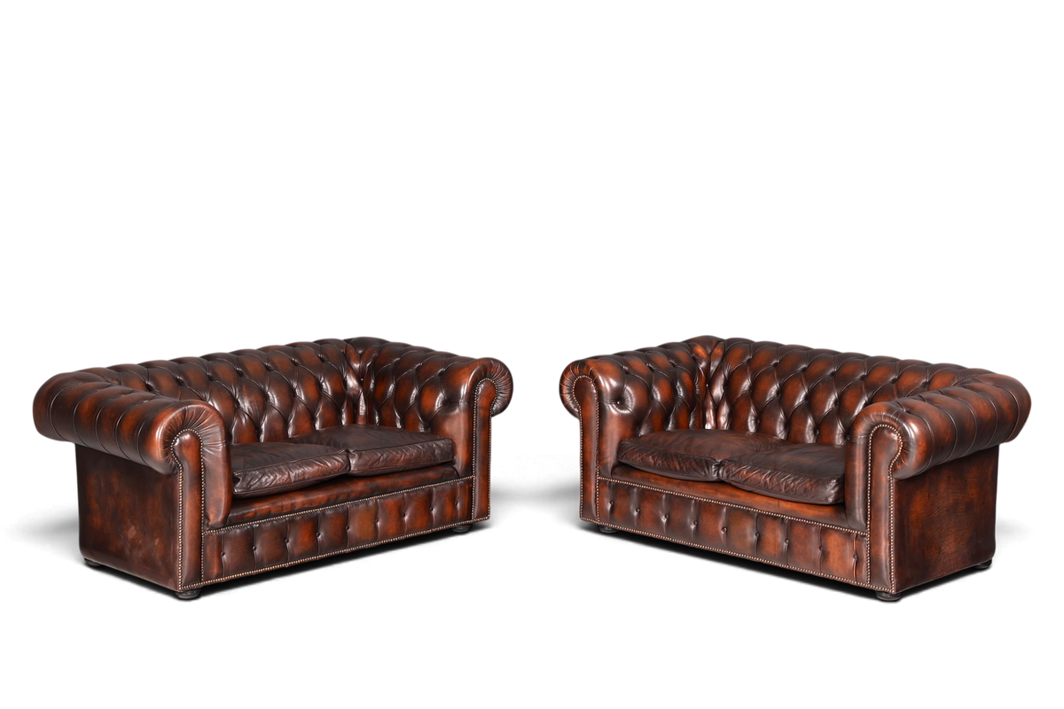 Wunderschönes Original Chesterfield Sofa 2-Sitzer Couch Echt Leder Englisch Polstersofa