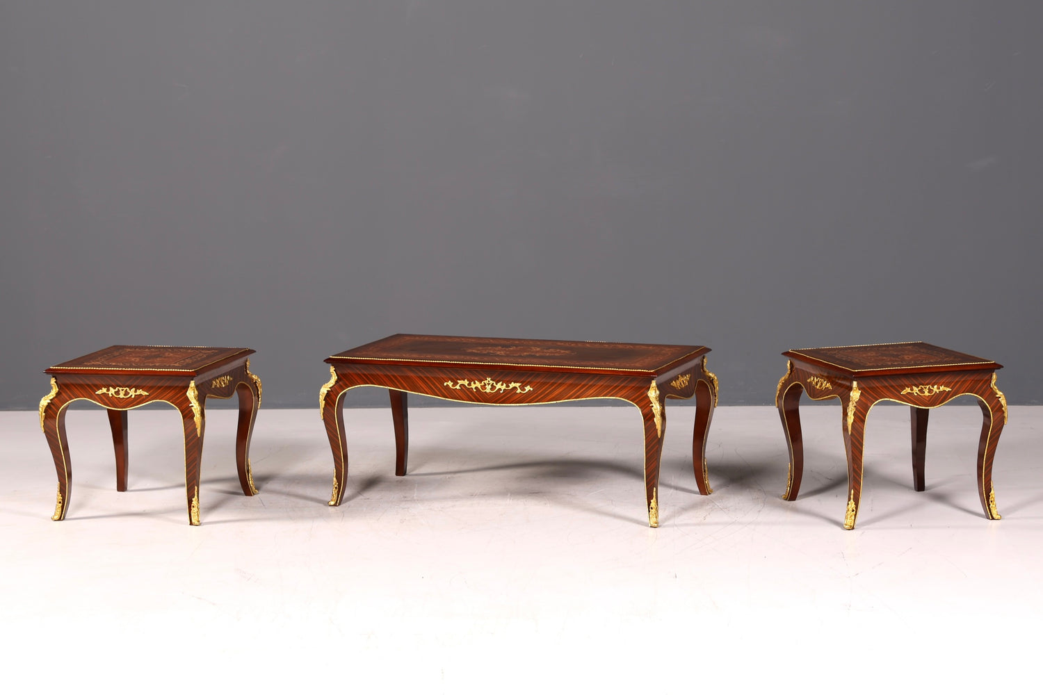 Wunderschöner Barock Stil Louis XV Couchtisch Antik Stil Ablagetisch Beistelltisch