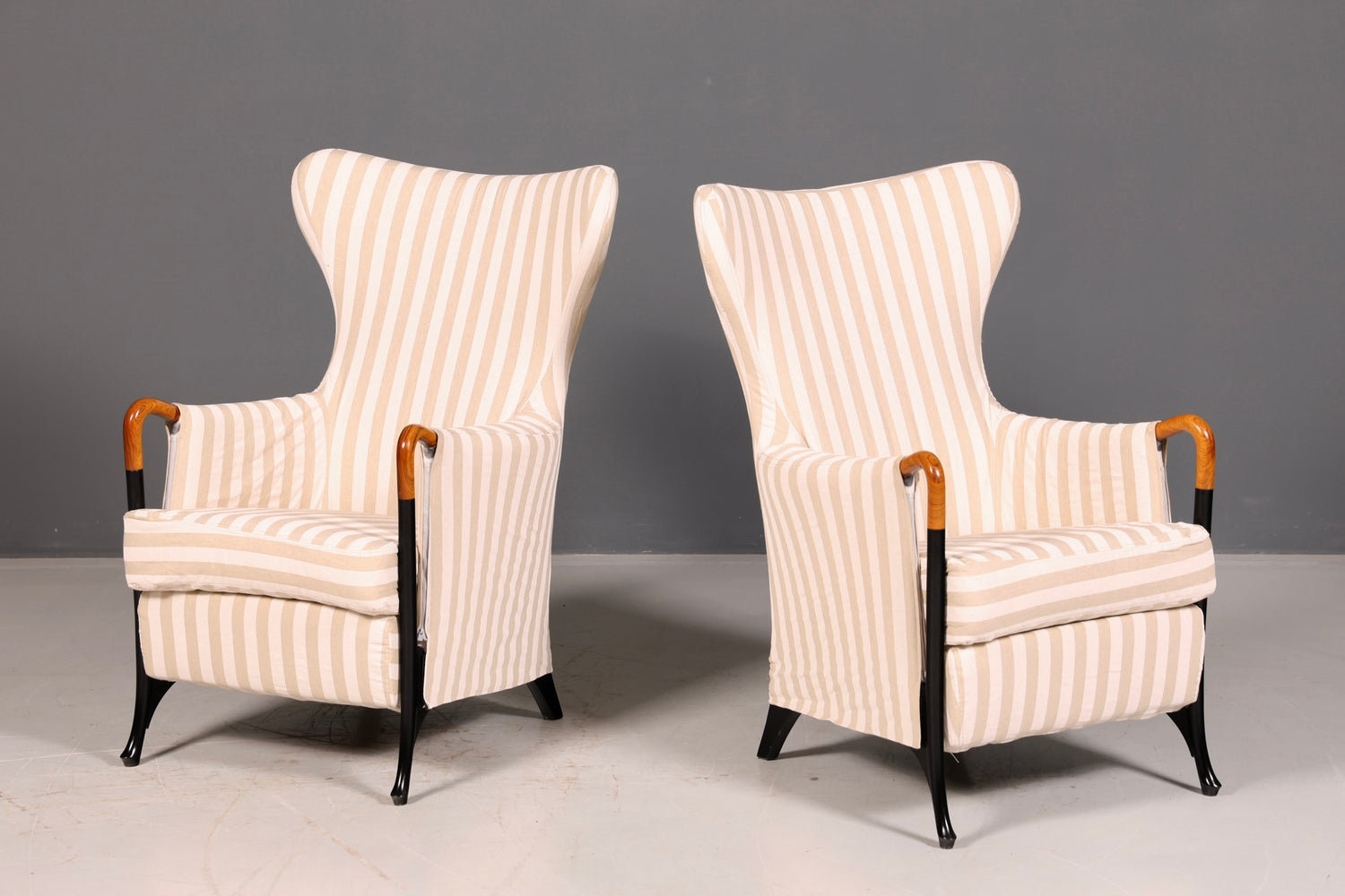 Edler Original Giorgetti Progetti Ohrensessel Umberto Asnago Design Sessel Italien Stoff Vintage