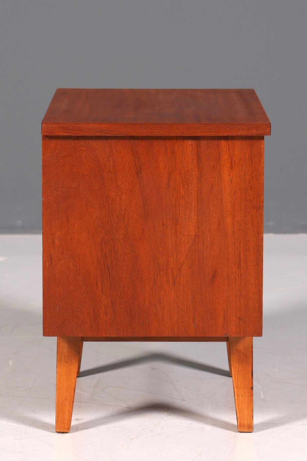 Schlichte Mid Century Kommode Vintage Klappschränkchen Danish Design Nachttisch