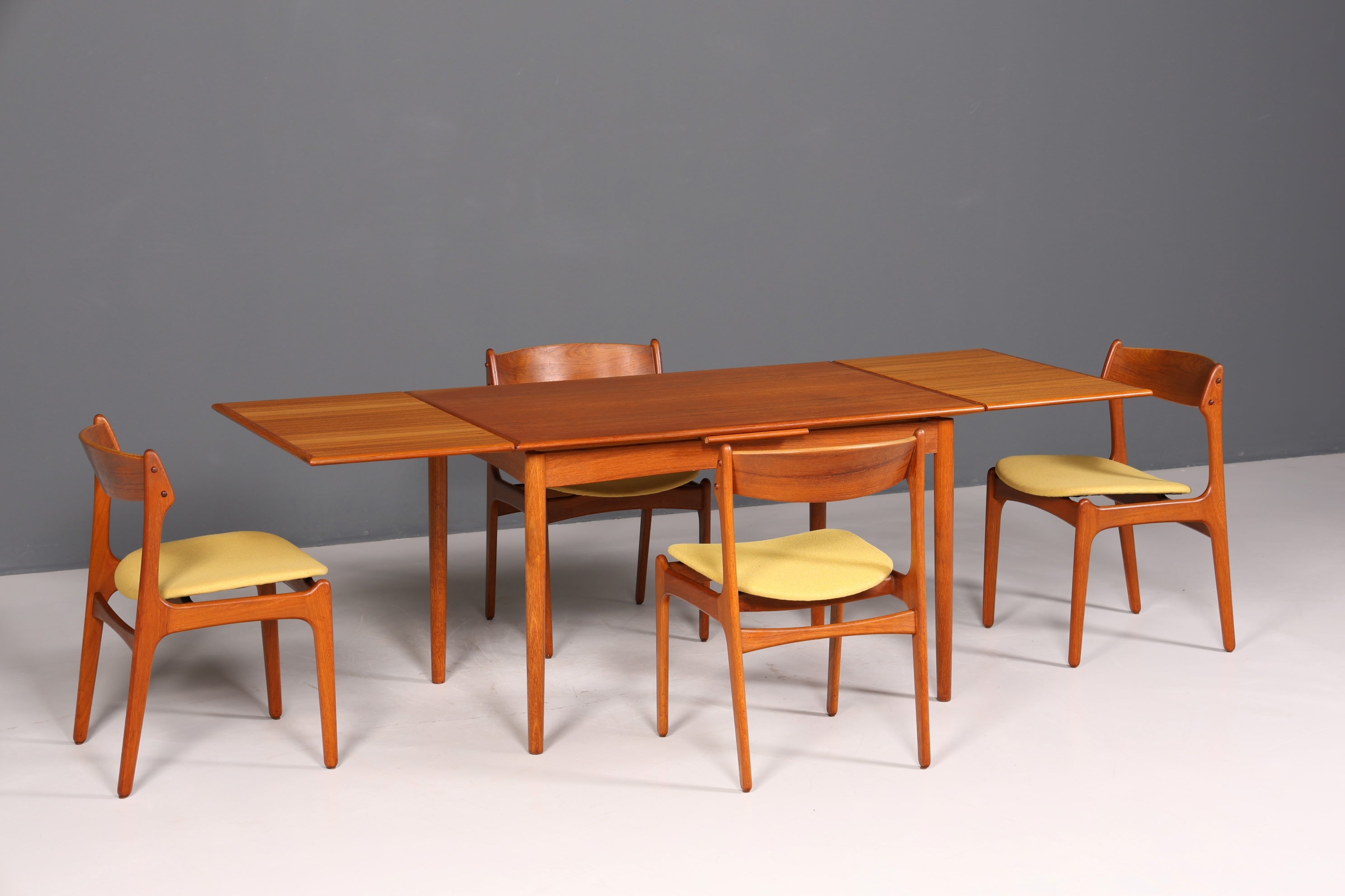 4x Original Erik Buch Stühle von Oddense Maskinsnedkeri A-S  Mid Century Danish Design Teak Holz Esszimmer Stühle Küchenstühle